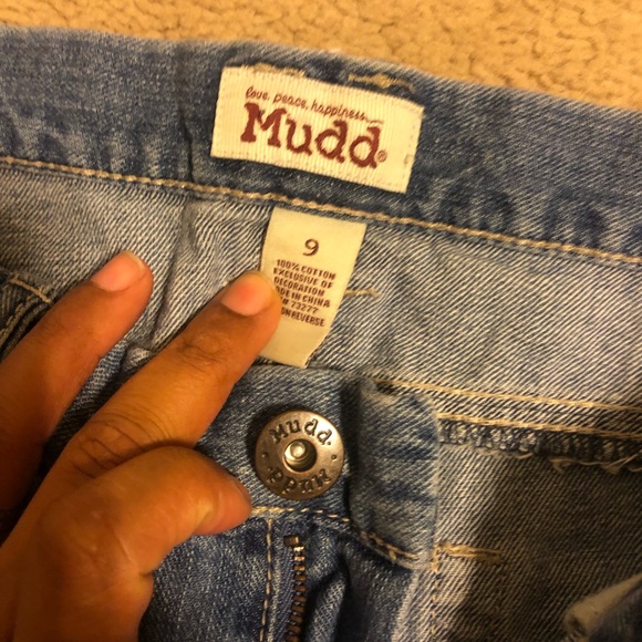 Ripped Mudd Capris - Picture 3 of 5